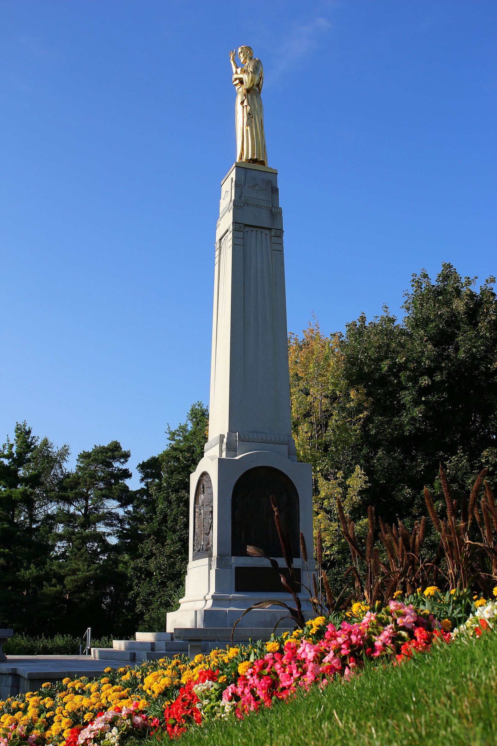 Getting the Plates from the Hill Cumorah LDS